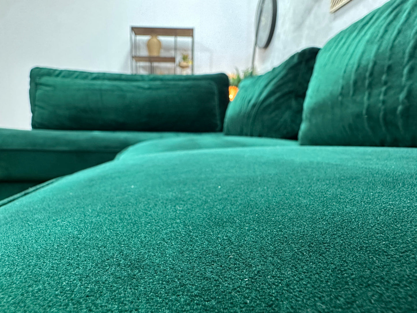 Groene Velvet Hoekzetel ~ Losse Kussens Met Afneembare Hoezen