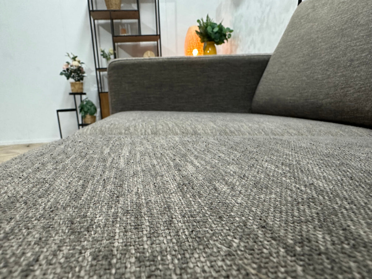 Bruine 2.5-Zits Zetel Inc Hocker ~ Losse Rugkussens Met Afneembare Hoezen