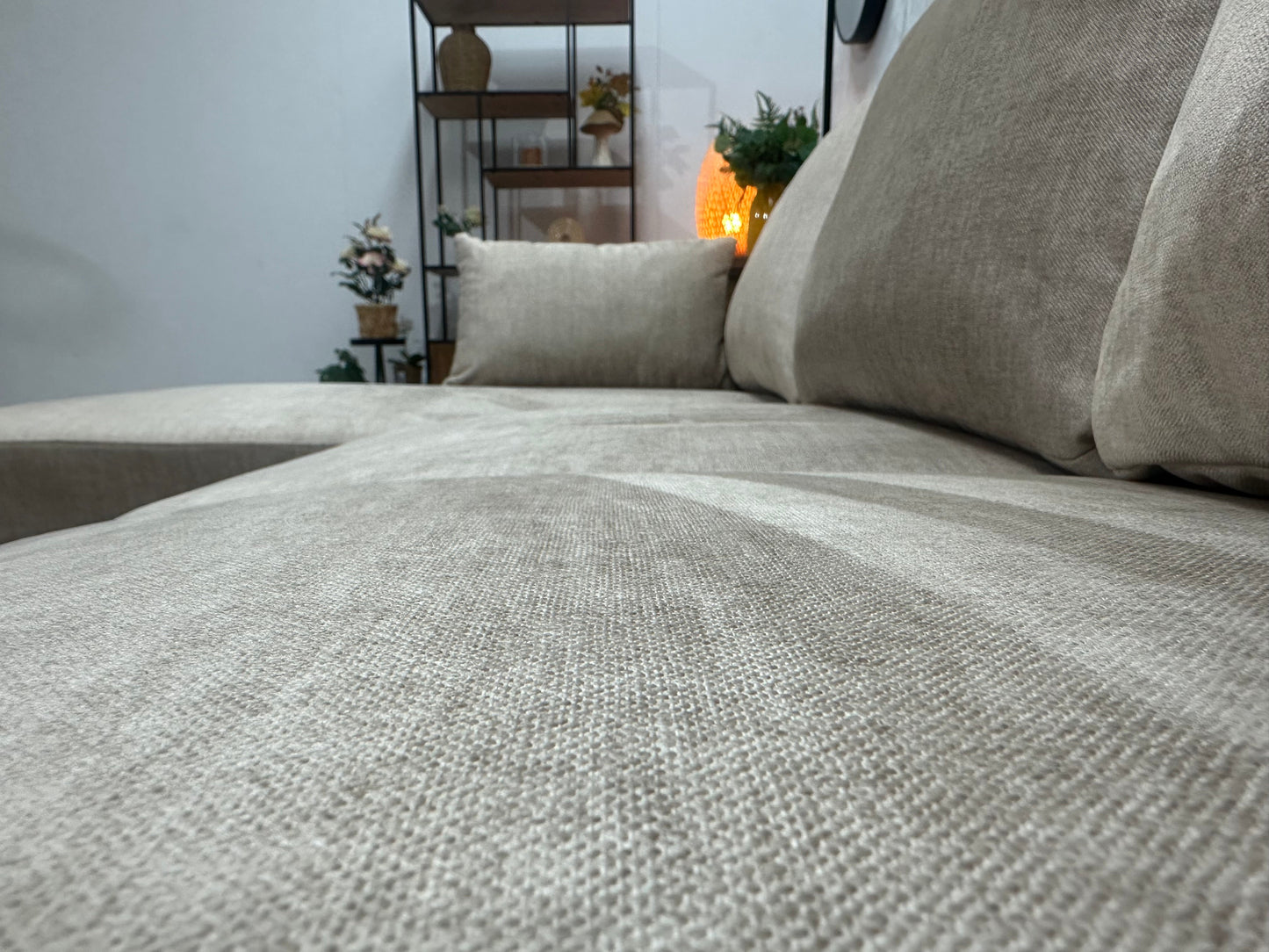 !Showroommodel! Beige Velvet U Zetel