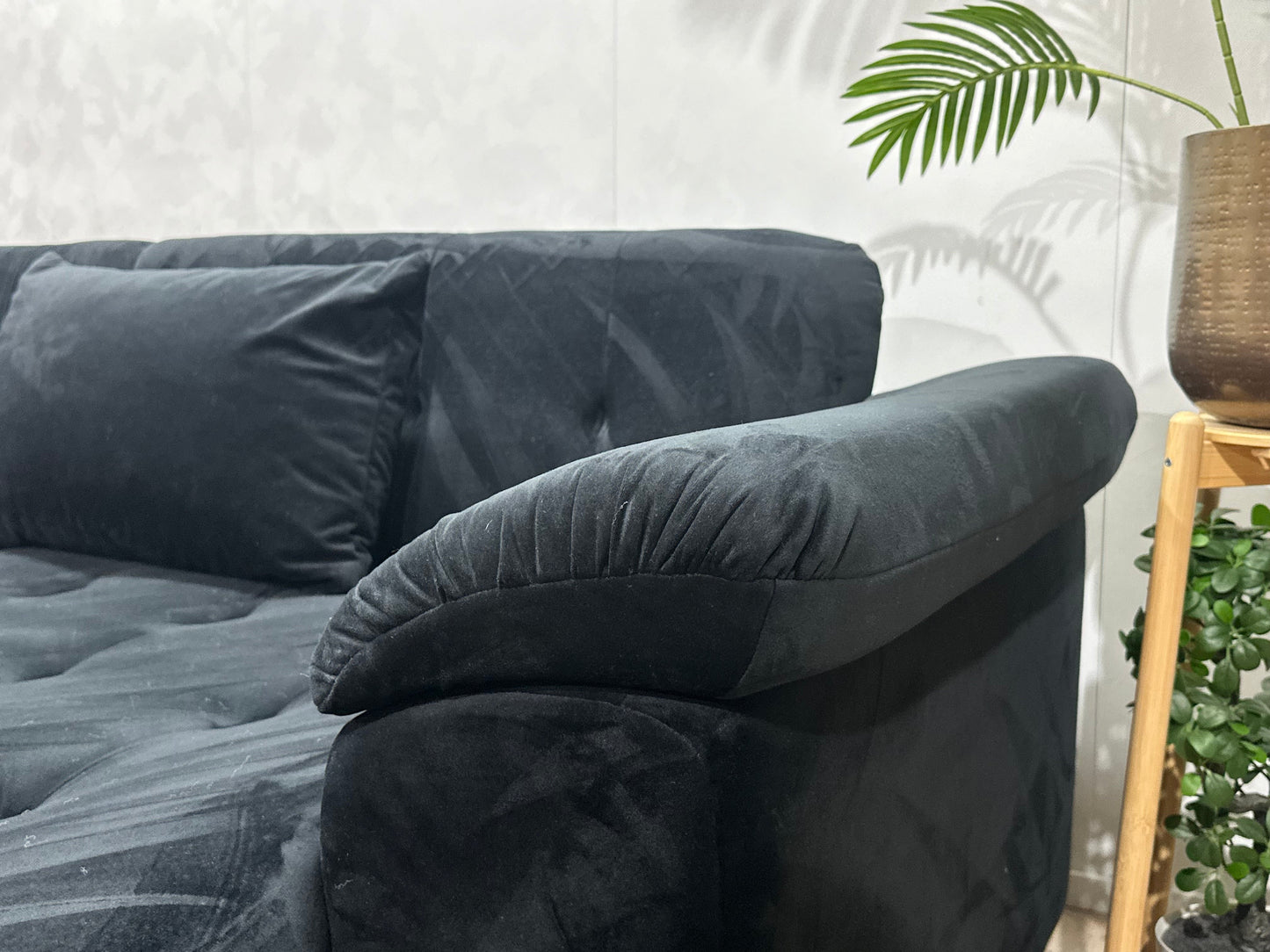 !Showroommodel! Zwarte Velvet U Zetel
