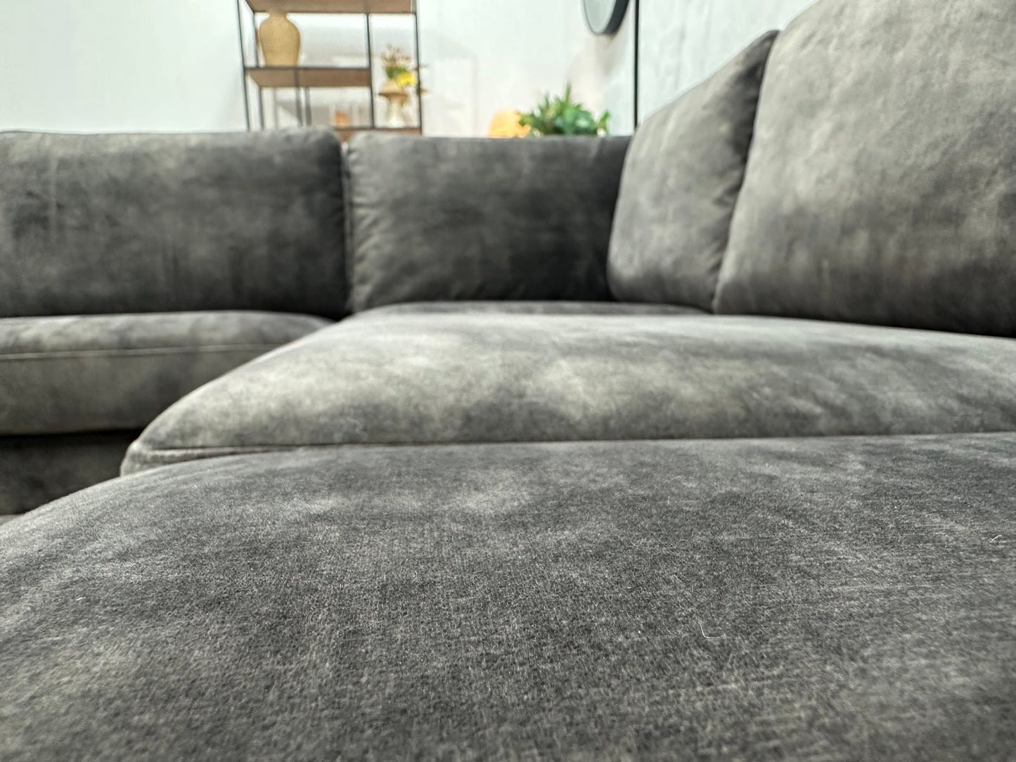 Antraciet Velvet Hoekzetel ~ Losse Kussens Met Afneembare Hoezen