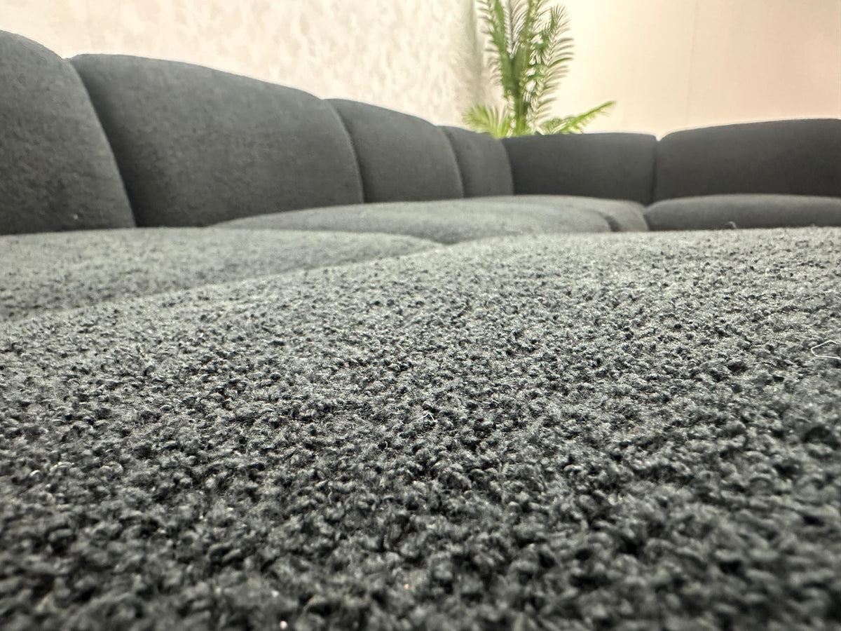 !Showroommodel! Zwarte Bouclé Stoffen U Zetel