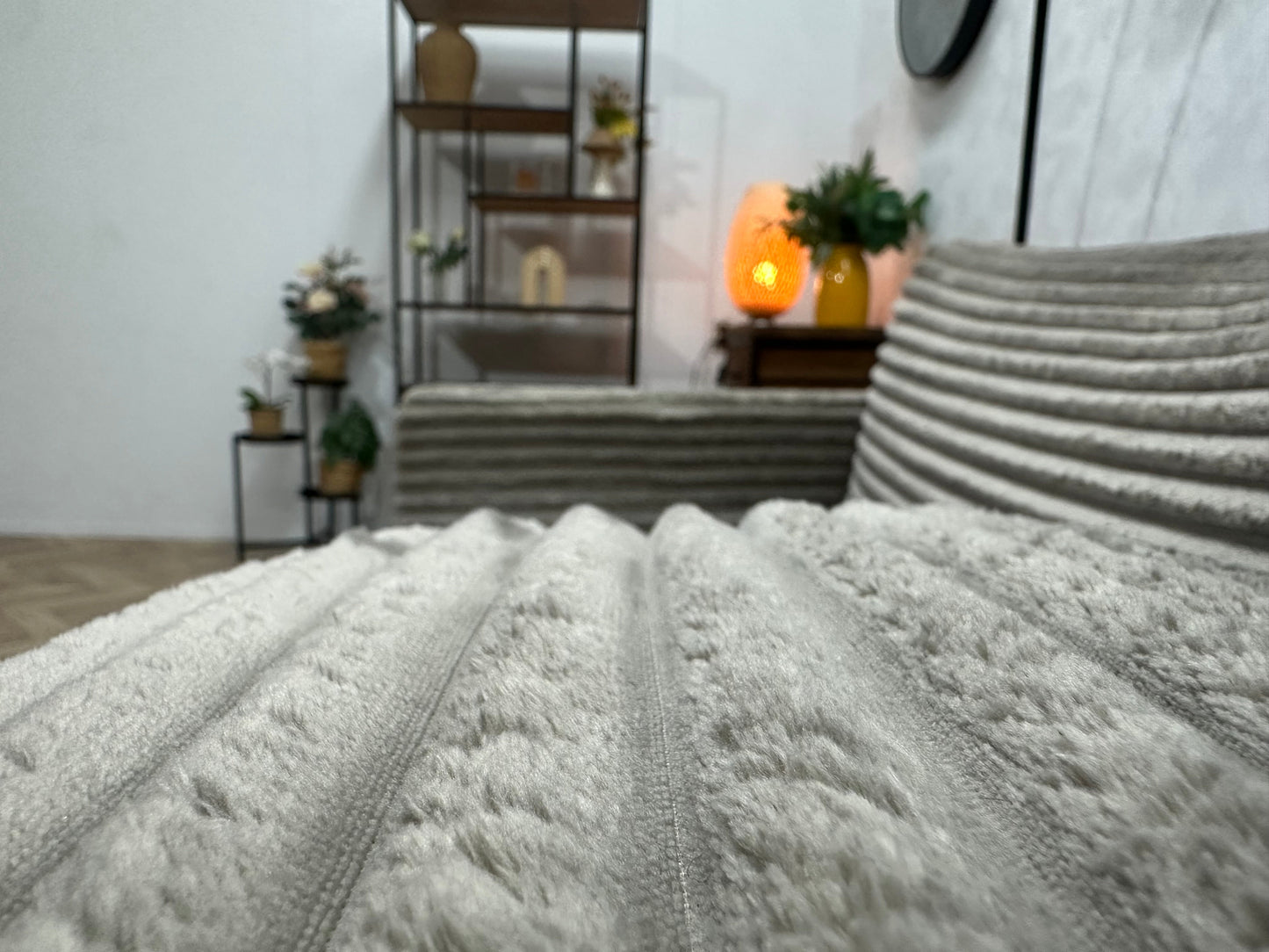 Grijze Ribstof 2.5-Zits Zetel Inc Hocker ~ Losse Kussens Met Afneembare Hoezen