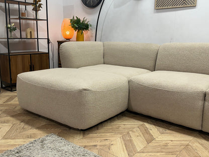 !Showroommodel! Beige Bouclé Stoffen U Zetel