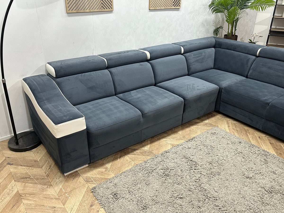 Blauwe/Witte Velvet/Leather Look Hoekzetel ~ Meerdere Opstellingen