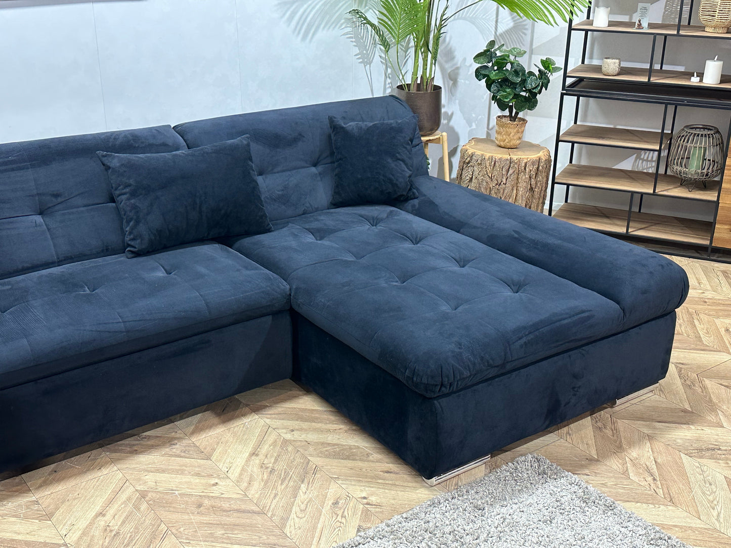 !Showroommodel! Zwarte Velvet U Zetel