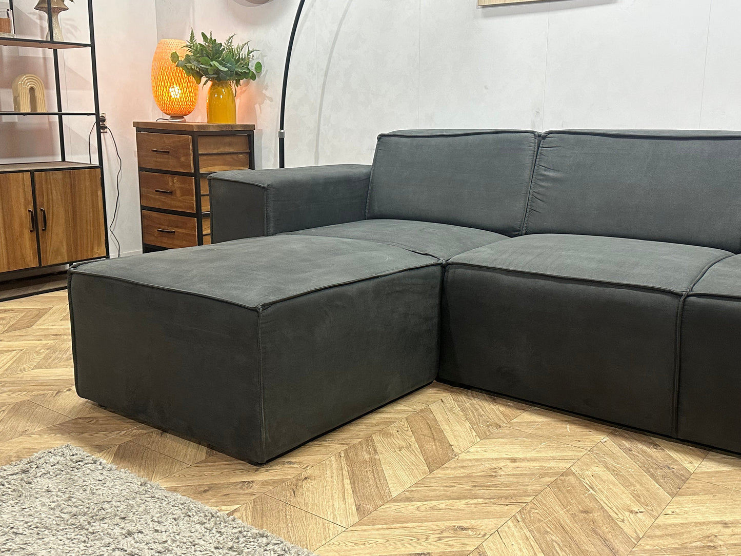 !Showroommodel! Antraciet Suède Stoffen U Zetel
