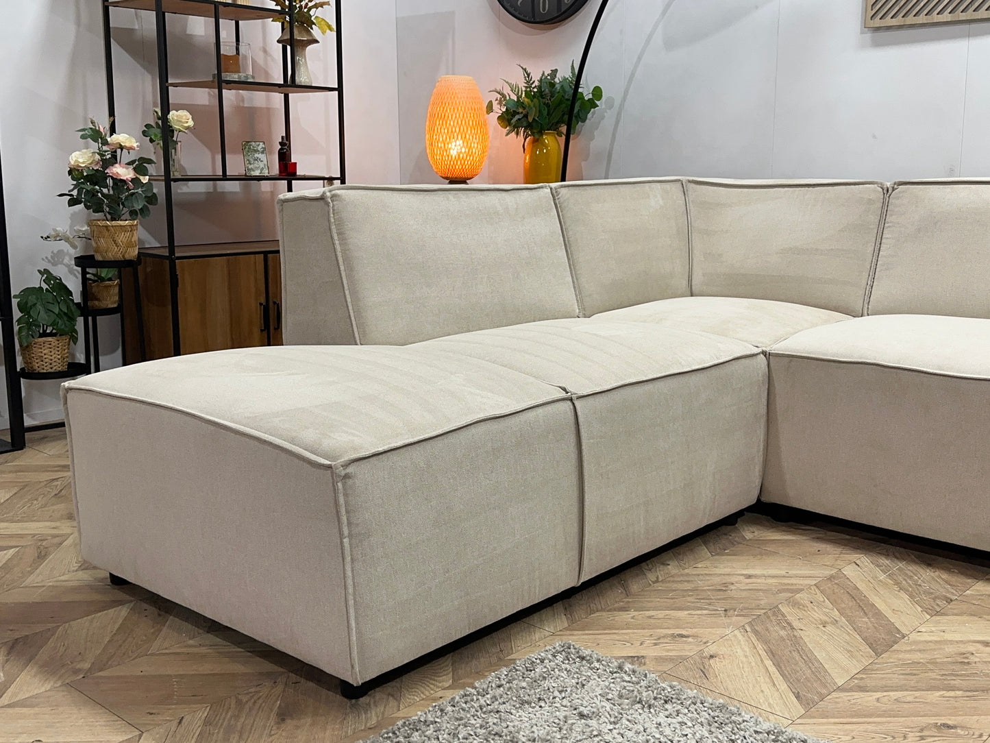 !Showroommodel! Crème Suède Stoffen U Zetel