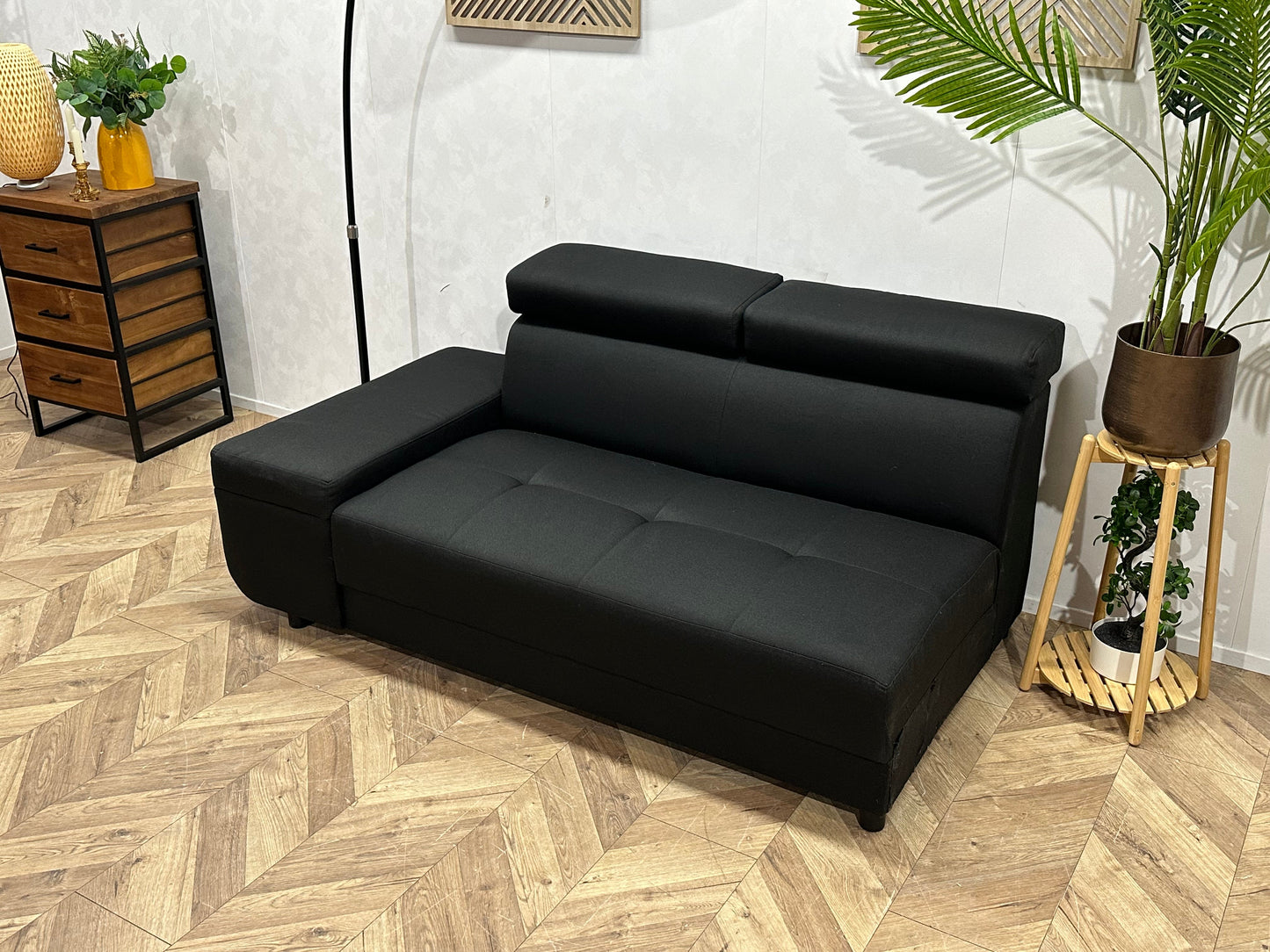 !Showroommodel! Zwart Suede Stoffen Designzetel