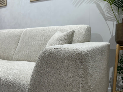 !Showroommodel! Witte Bouclé Stoffen Hoekzetel