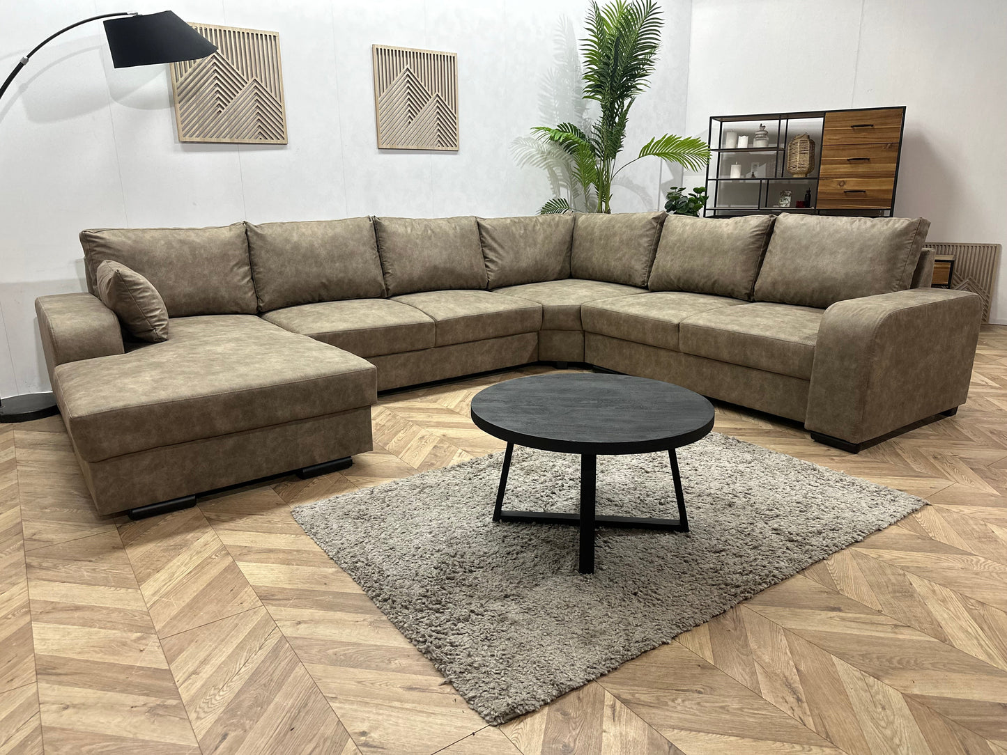 !Showroommodel! Bruine Suède Stoffen U Zetel