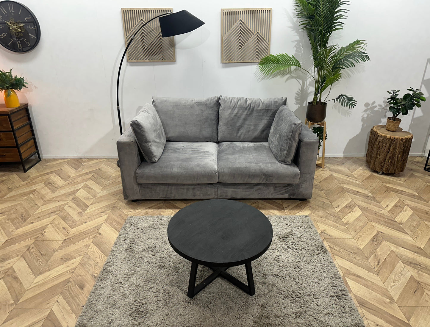 Licht Grijze Velvet 2.5-Zits Zetel ~ Losse Kussens Met Afneembare Hoezen