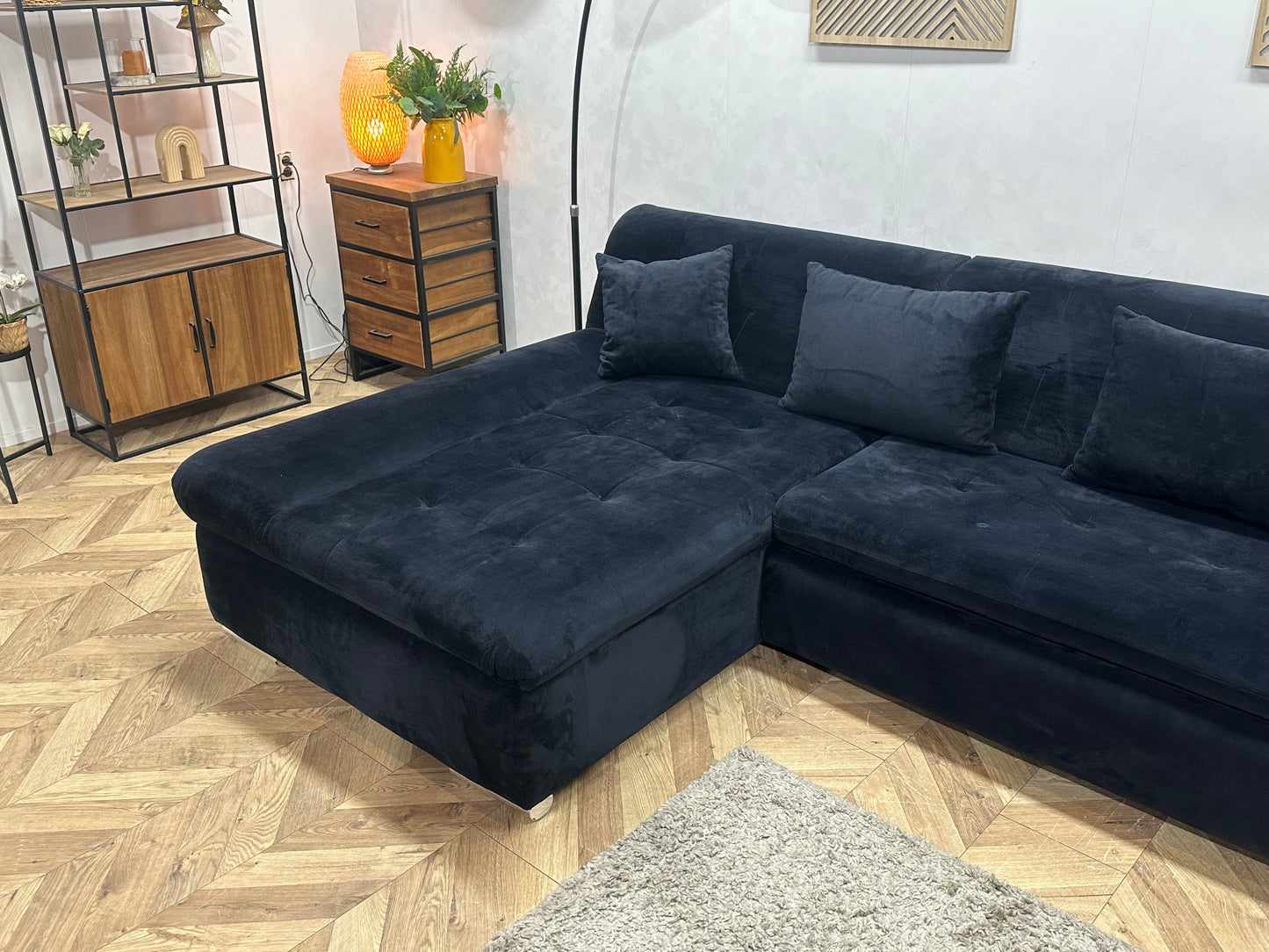 !Showroommodel! Zwarte Velvet Hoekzetel ~ Slaapfunctie