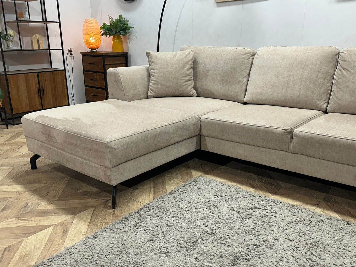 Beige Velvet Hoekzetel ~ Nieuwstaat