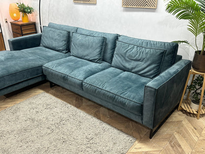 Blauwe Velvet Hoekzetel ~ Losse Kussens Met Afneembare Hoezen