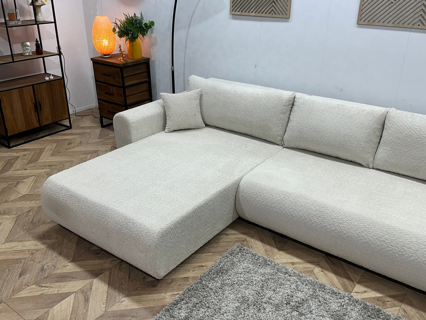!Showroommodel! Witte/Crème Bouclé Hoekzetel