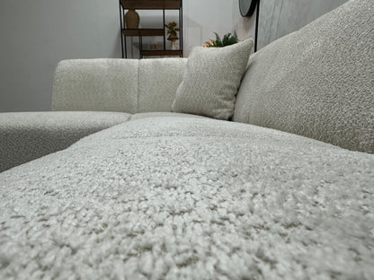 !Showroommodel! Witte Bouclé Stoffen Hoekzetel