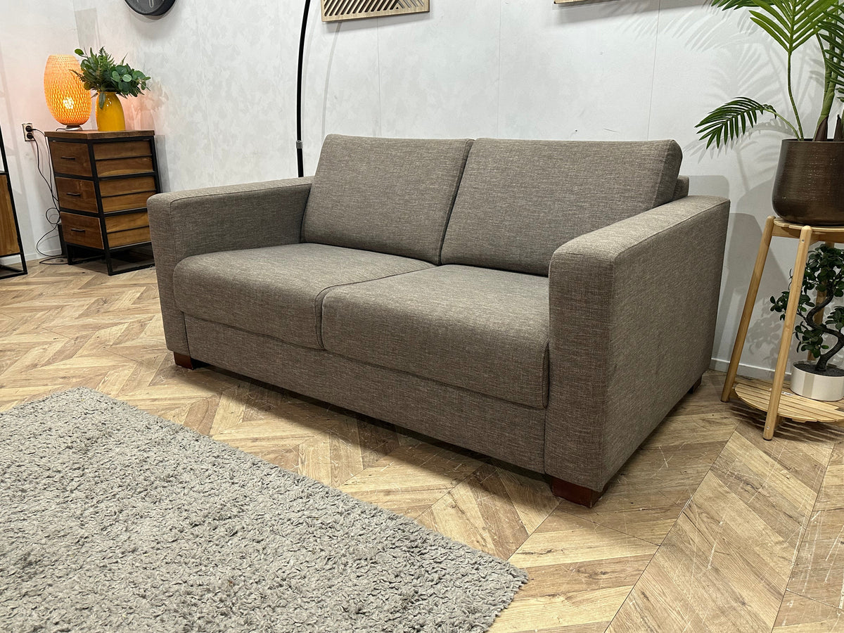 Bruine 2.5-Zits Zetel Inc Hocker ~ Losse Rugkussens Met Afneembare Hoezen