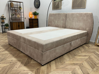 !Showroommodel! Beige Velvet Boxspring Inc Topper