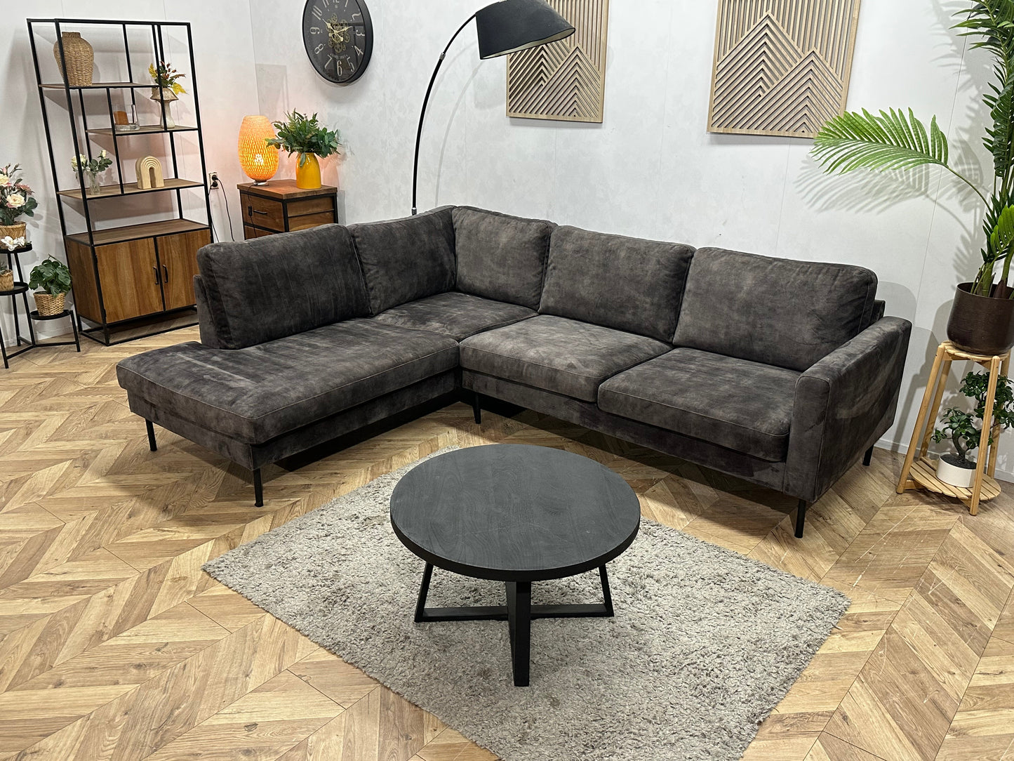 Antraciet Velvet Hoekzetel ~ Losse Kussens Met Afneembare Hoezen