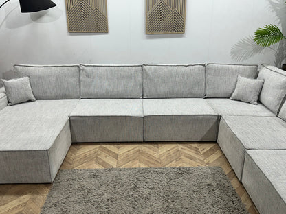 Licht Grijze Velvet U Zetel ~ Losse Rugkussens Met Afneembare Hoezen