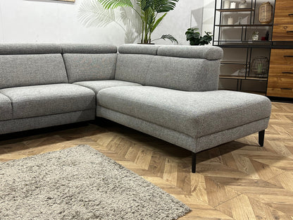 Montèl Grijze Hoekzetel Inc Hocker ~ Verstelbare Arm/Hoofdsteunen