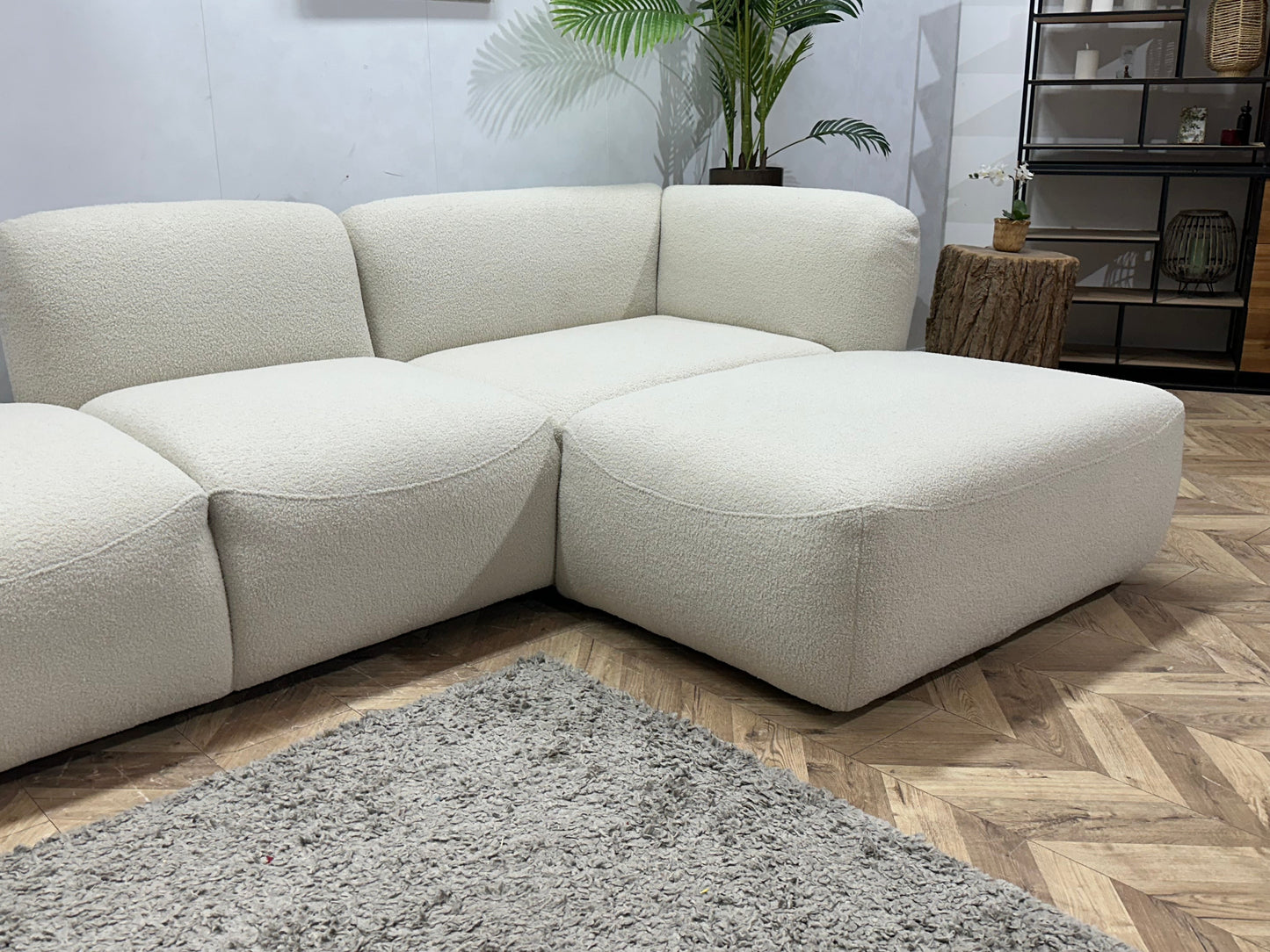 Witte Bouclé Stoffen Hoekzetel ~ Nieuwstaat