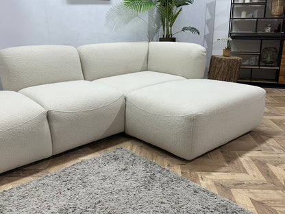 Witte Bouclé Stoffen Hoekzetel ~ Nieuwstaat