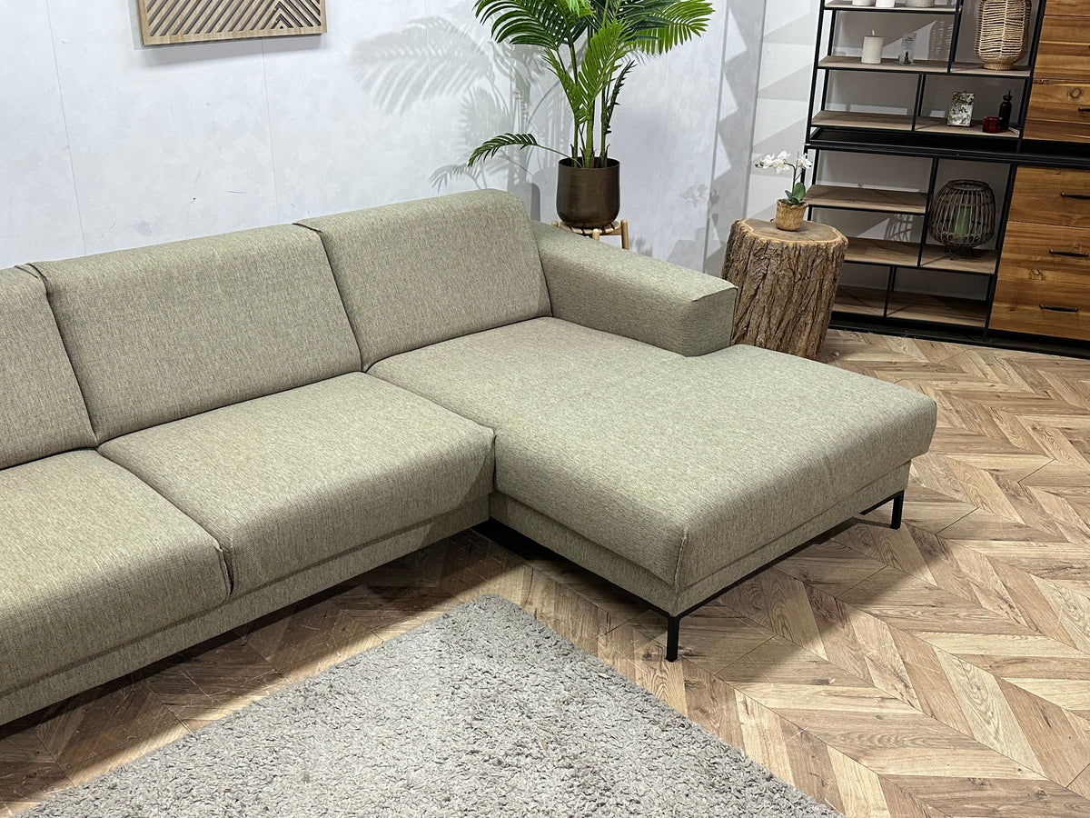 Beige Hoekzetel ~ Vaste Kussens