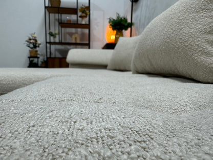 !Showroommodel! Witte Bouclé U Zetel