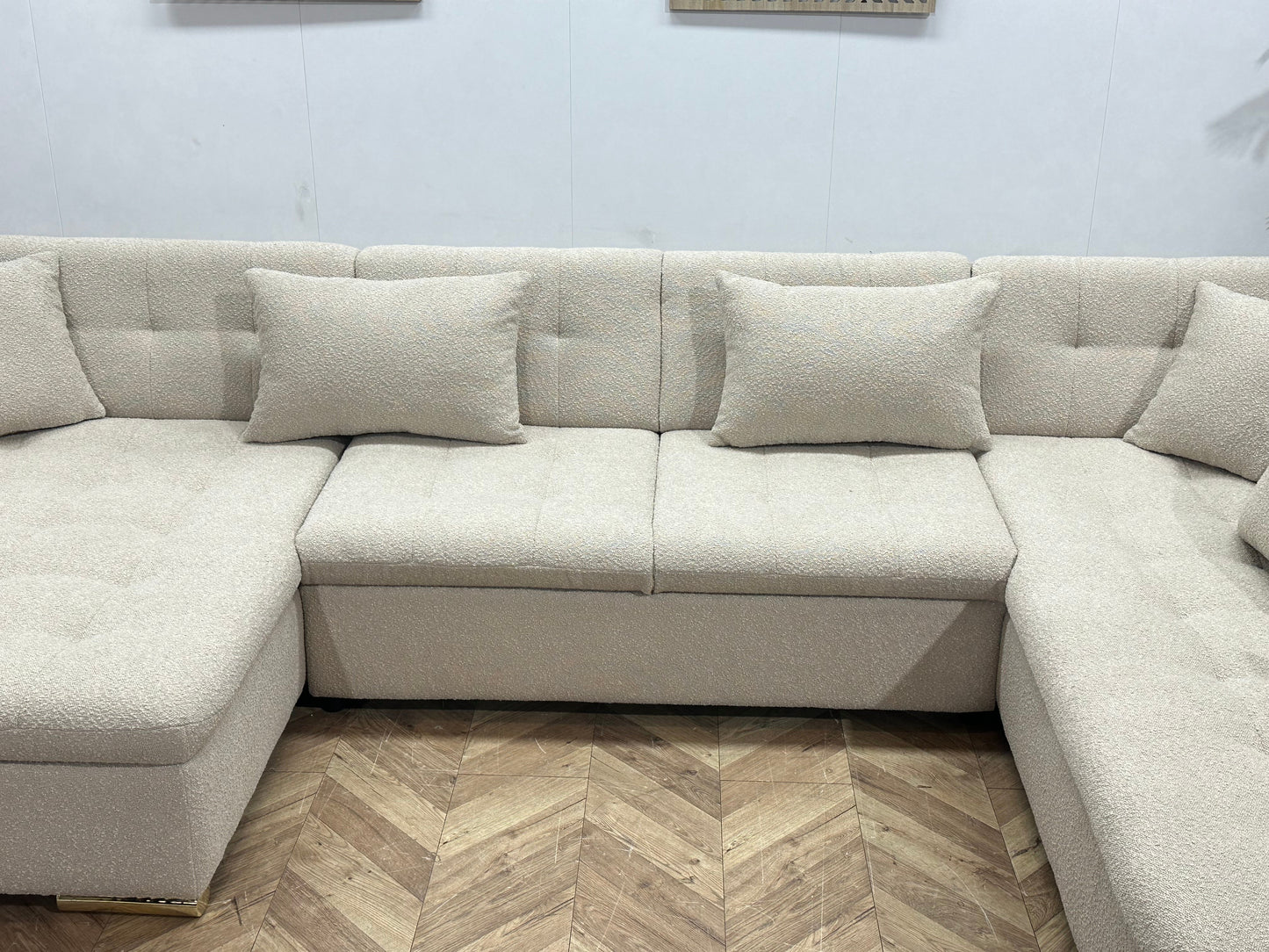 !Showroommodel! Witte/Crème Bouclé Stoffen Hoekzetel