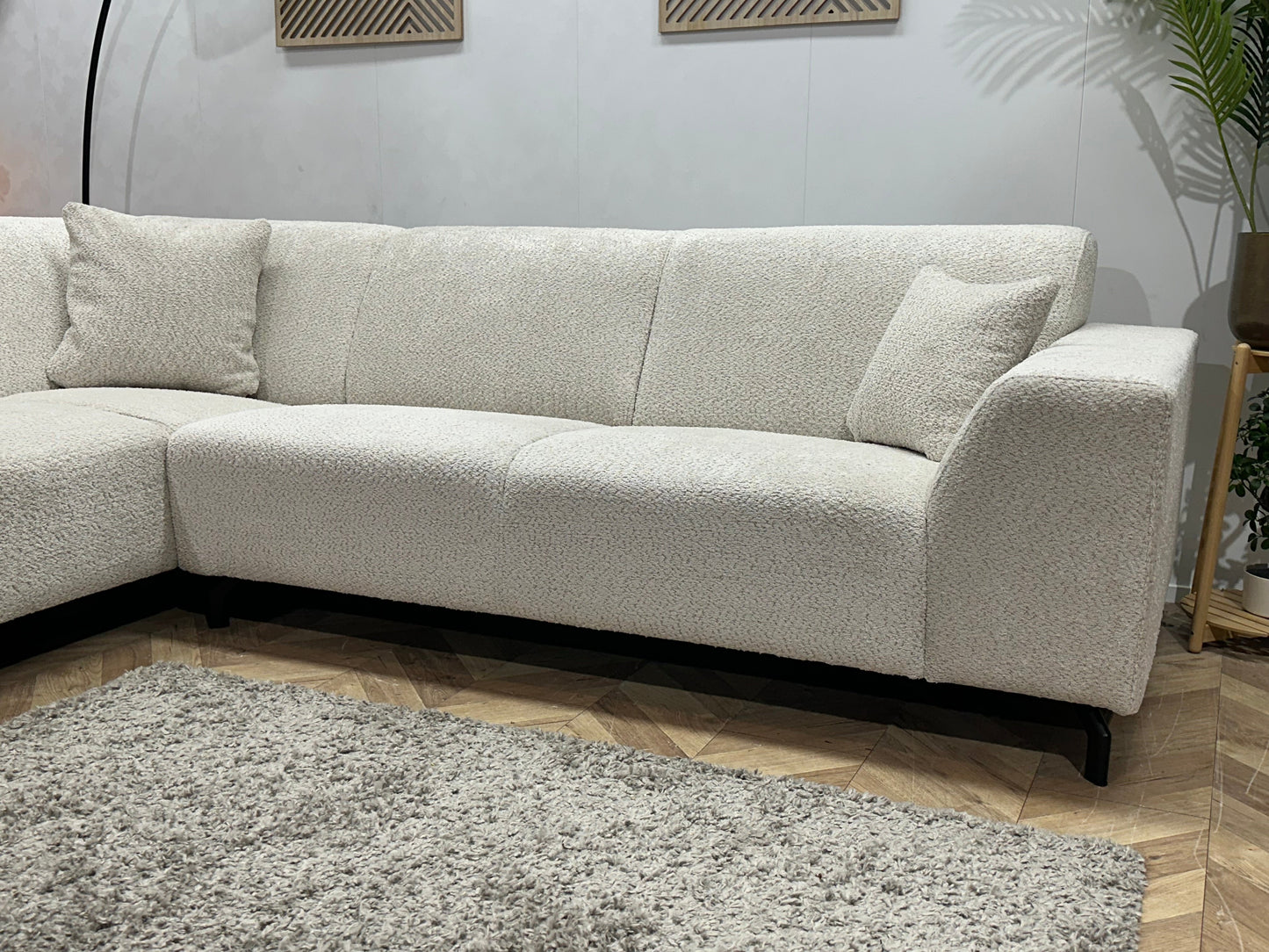 !Showroommodel! Witte Bouclé Stoffen Hoekzetel