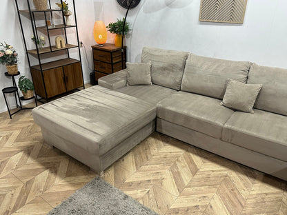 Grijze/Beige Velvet U Zetel ~ Losse Rugkussens Met Afneembare Hoezen