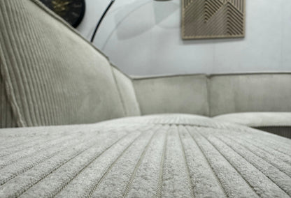 !Showroommodel! Witte Ribstof U Zetel