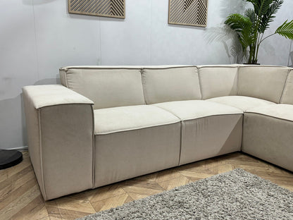 !Showroommodel! Crème Suède Stoffen Hoekzetel