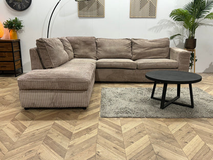 Beige Ribstof Hoekzetel ~ Losse Kussens Met Afneembare Hoezen