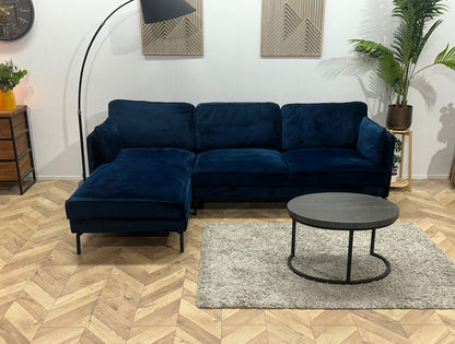 Blauwe Velvet Hoekzetel ~ Losse Kussens Met Afneembare Hoezen