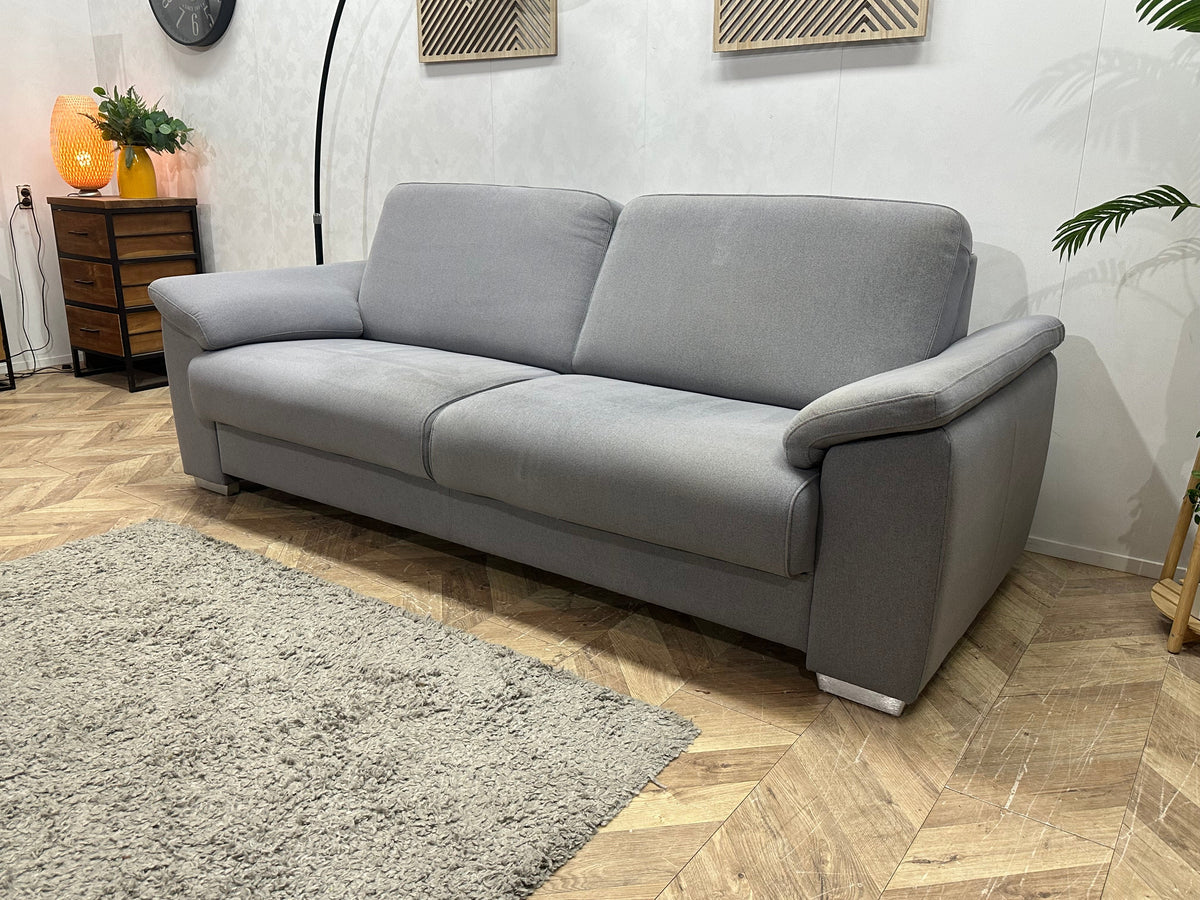 H&H Licht Grijze 2.5-Zits Zetel ~ Vaste Kussens