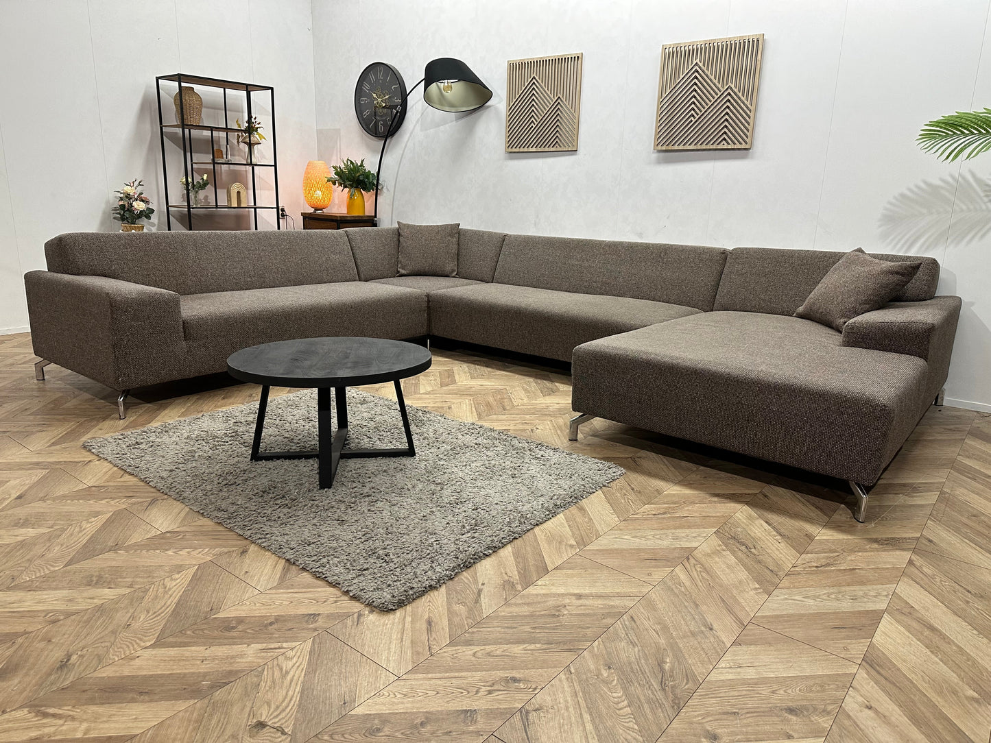 IN.HOUSE Bruine Stoffen U Zetel ~ Vaste Kussens