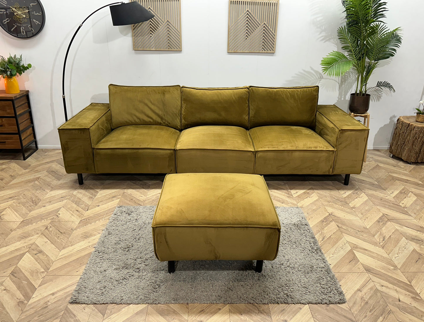 Groene/Gele 3-Zits Zetel Inc Hocker ~ Losse Rugkussens Met Afneembare Hoezen