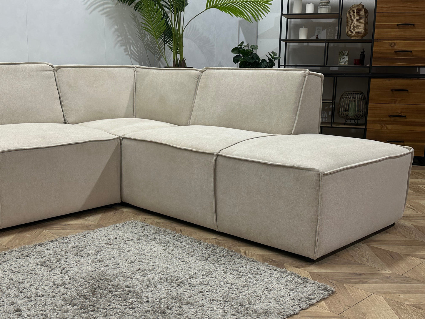 !Showroommodel! Crème Suède Stoffen Hoekzetel