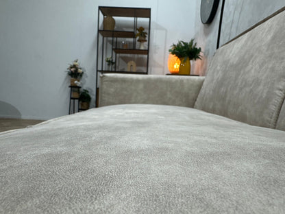 !Showroommodel! Crème Suède Stoffen Hoekzetel