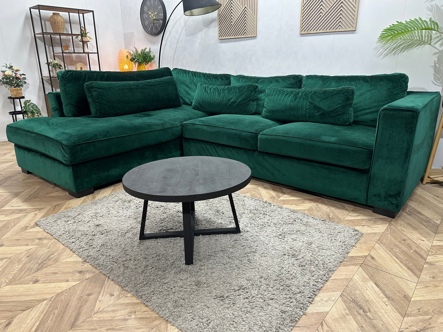 Groene Velvet Hoekzetel ~ Losse Kussens Met Afneembare Hoezen