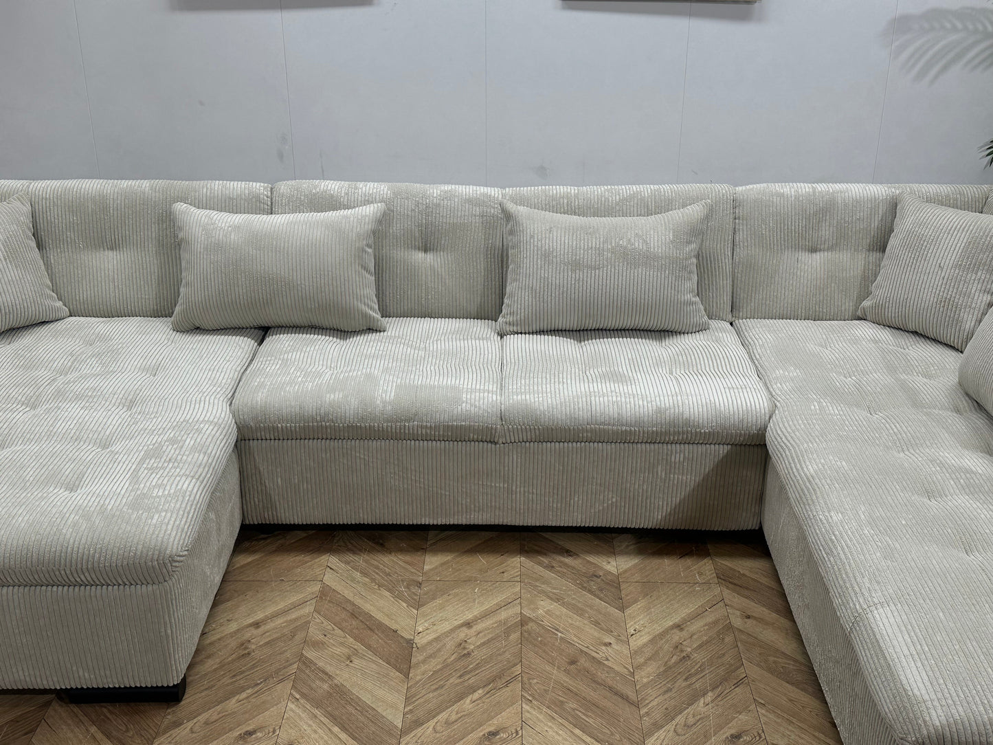 !Showroommodel! Witte Ribstof U Zetel
