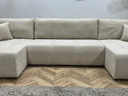 !Showroommodel! Witte Bouclé Stoffen U Zetel