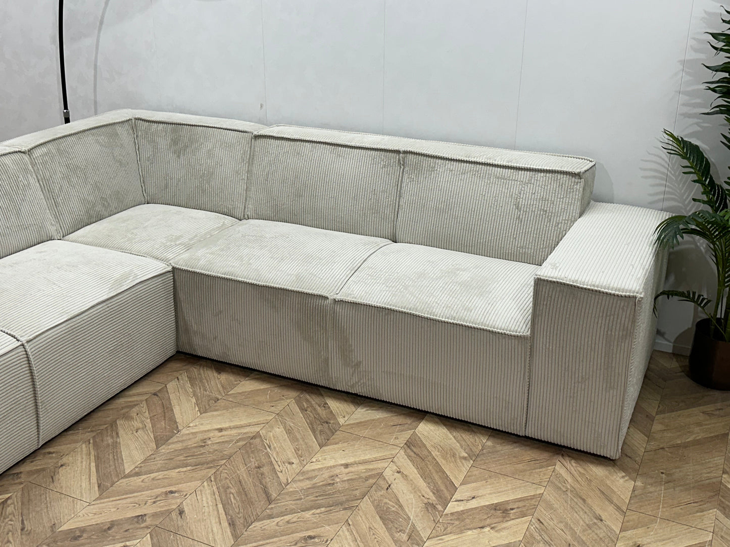 !Showroommodel! Witte Ribstof Hoekzetel