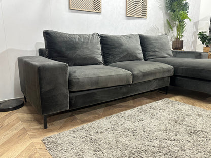 Antraciet Velvet Hoekzetel ~ Losse Kussens Met Afneembare Hoezen