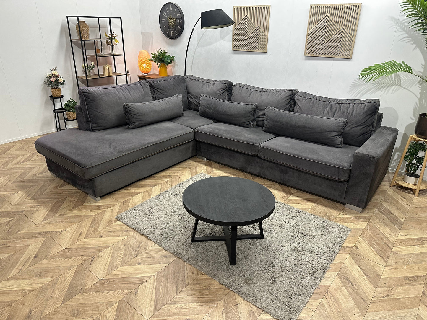 Antraciet Velvet Hoekzetel ~ Losse Kussens Met Afneembare Hoezen