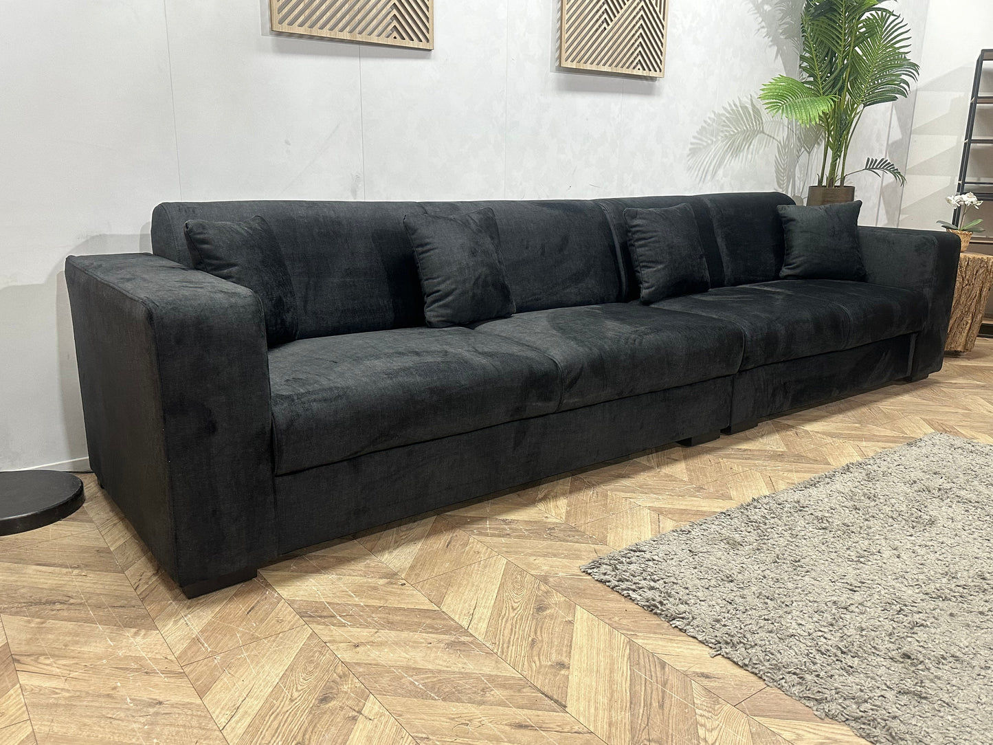 !Showroommodel! Zwarte Velvet Rechte Zetel