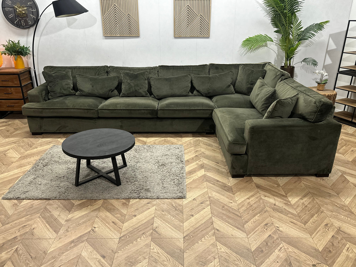 Groene Velvet Ruime Hoekzetel ~ Losse Kussens Met Afneembare Hoezen